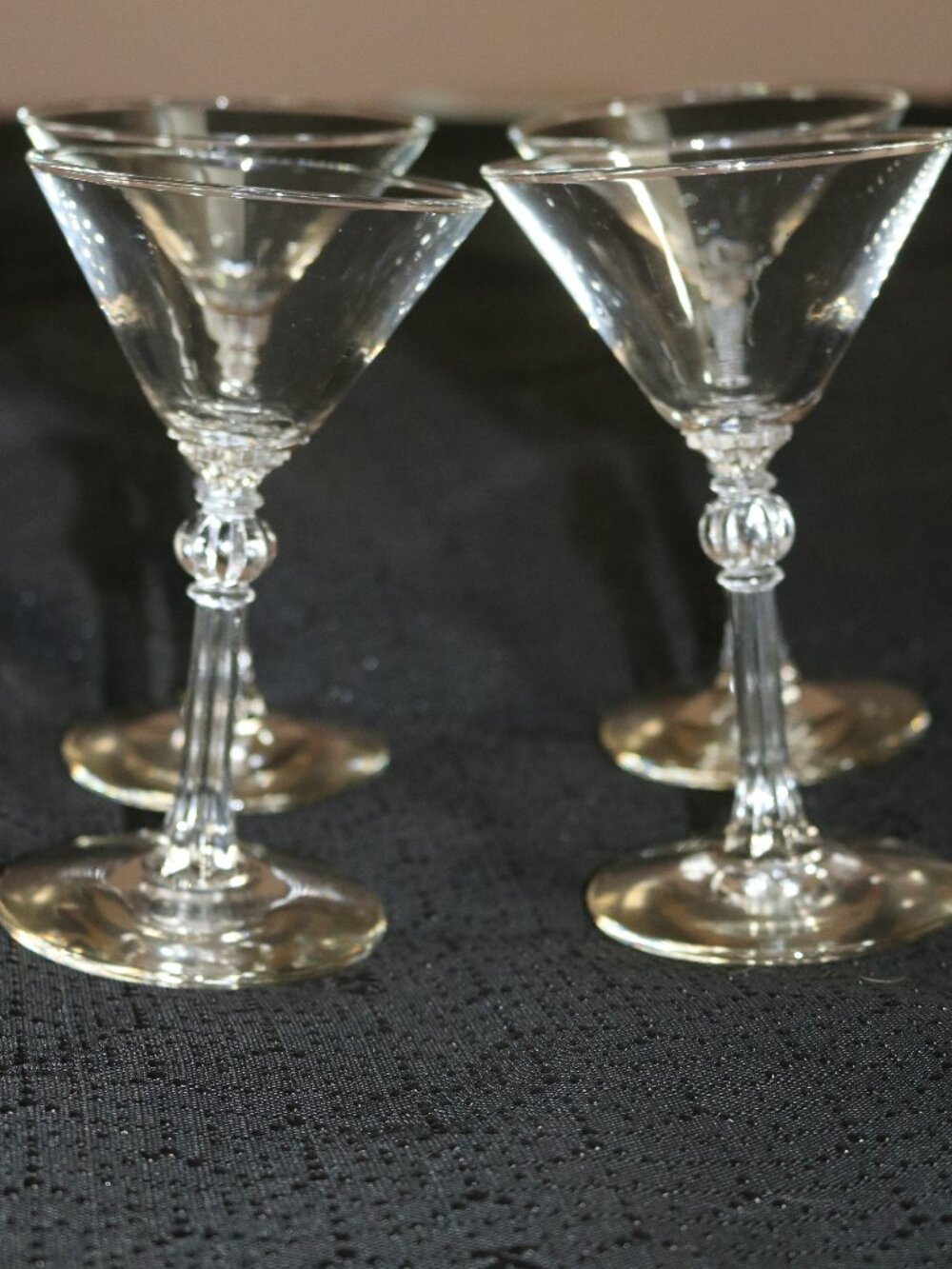 Vintage detailed martini glasses, set of 4.
